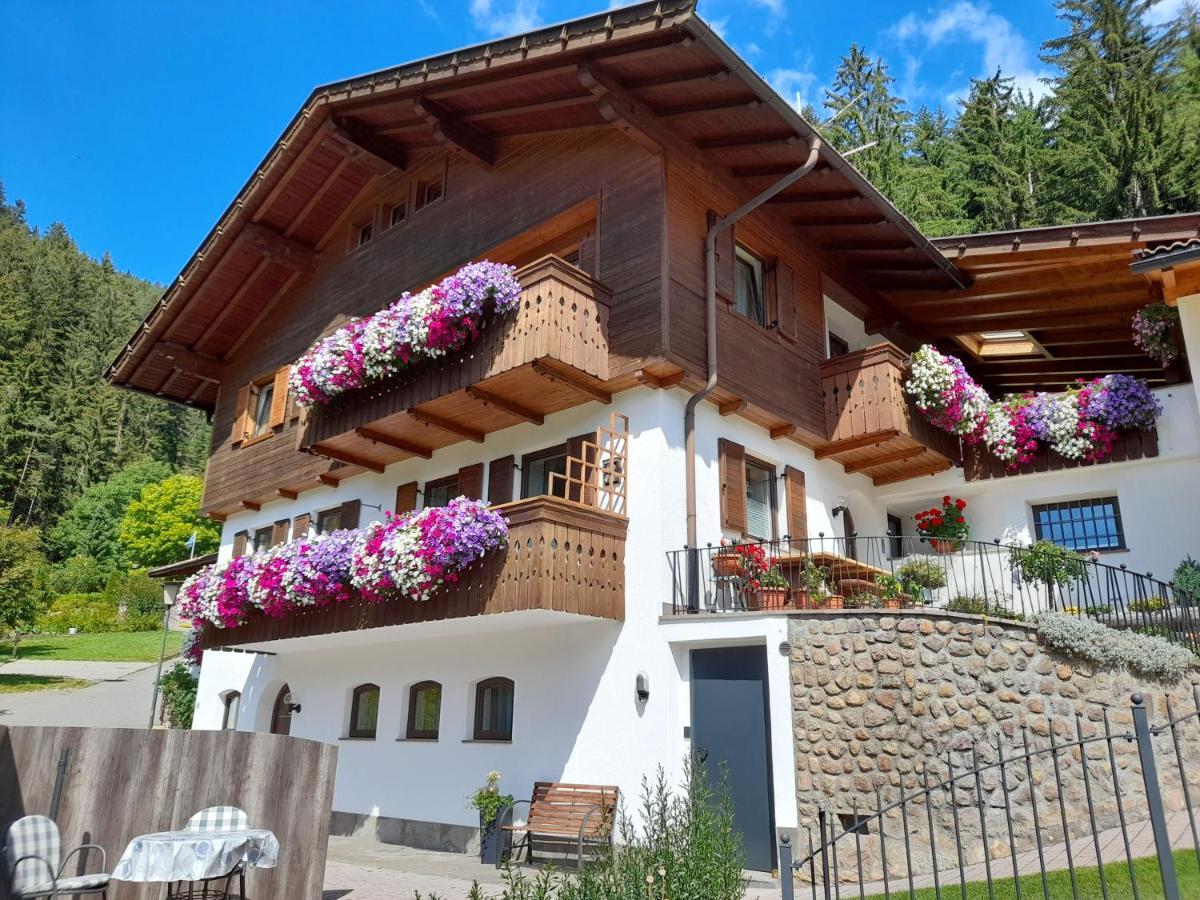 Апартаменти Haus Kohler Bernhard Нова-Леванте Екстер'єр фото